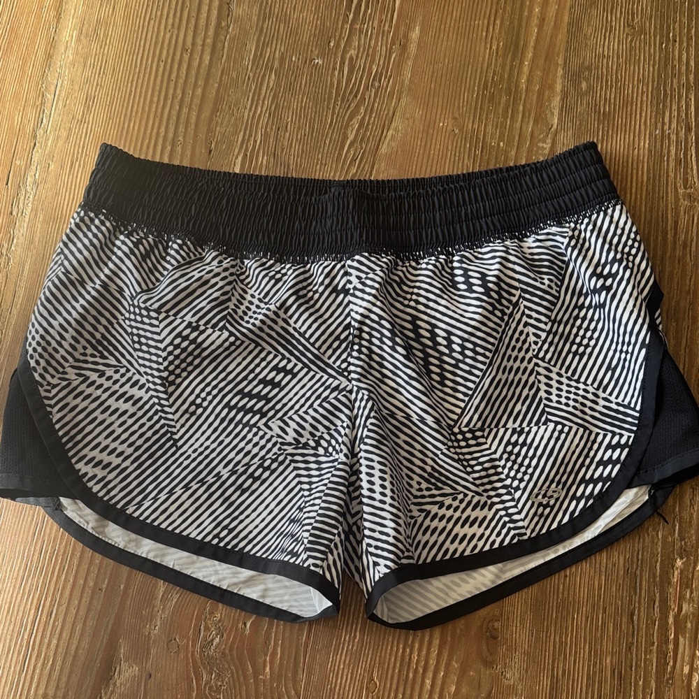 Champion Black and White Geometric Women's Athletic Shorts